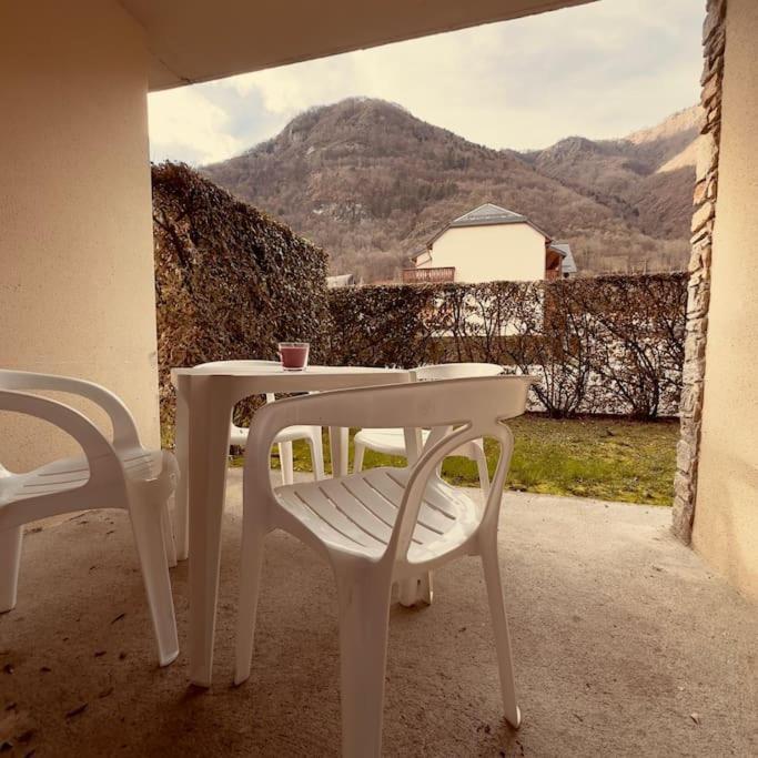 Apartamento Le Nid D'Aran Bagnères-de-Luchon Exterior foto