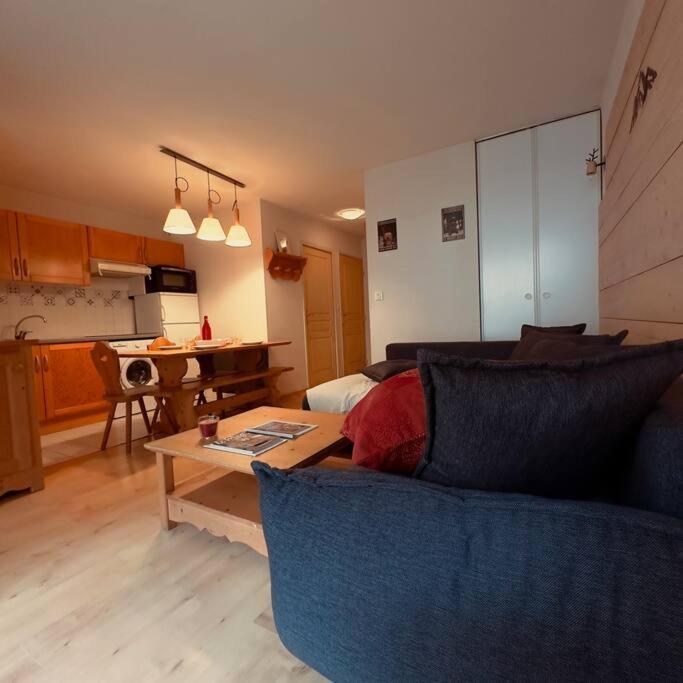 Apartamento Le Nid D'Aran Bagnères-de-Luchon Exterior foto